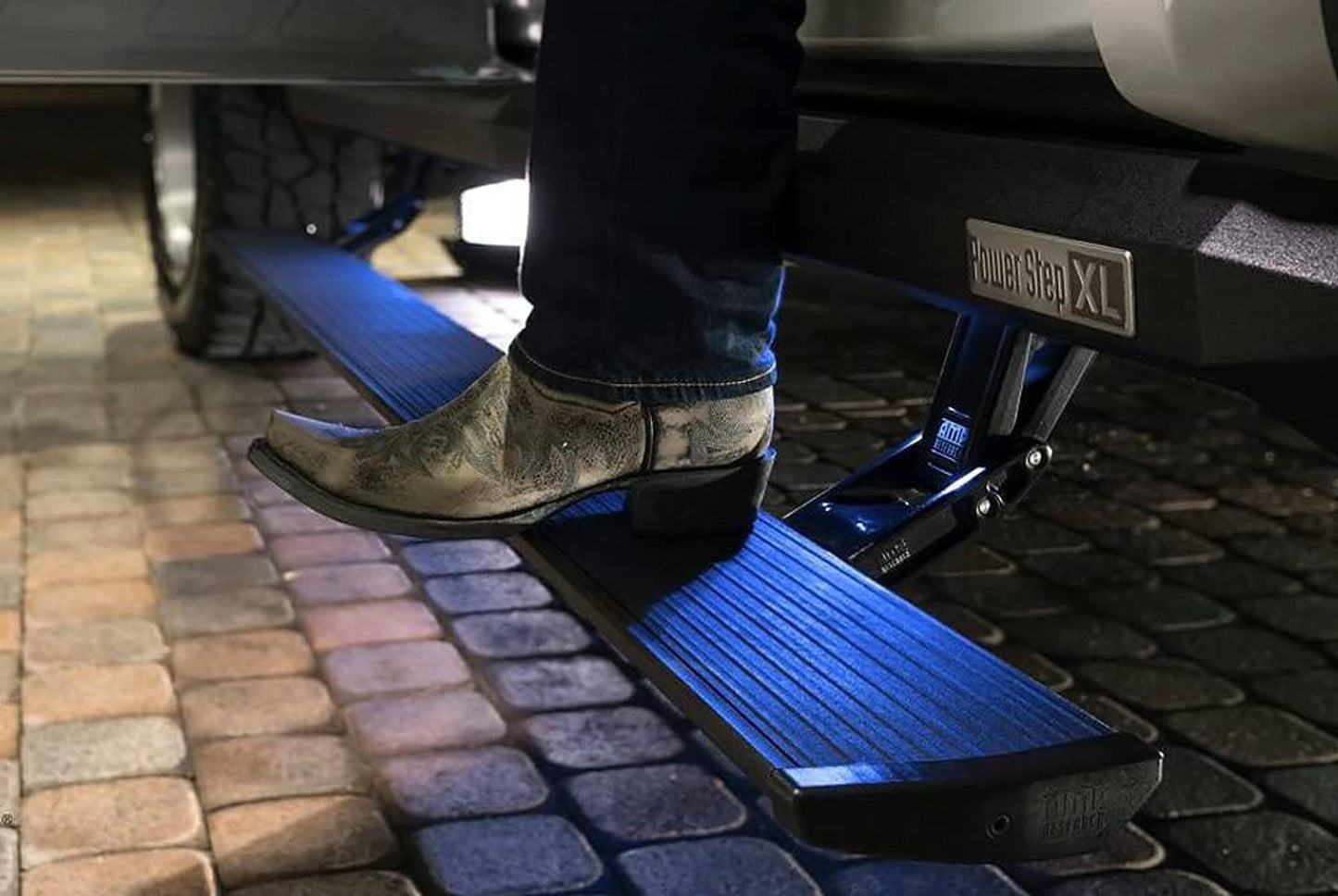Power Step XL Open with Lights
