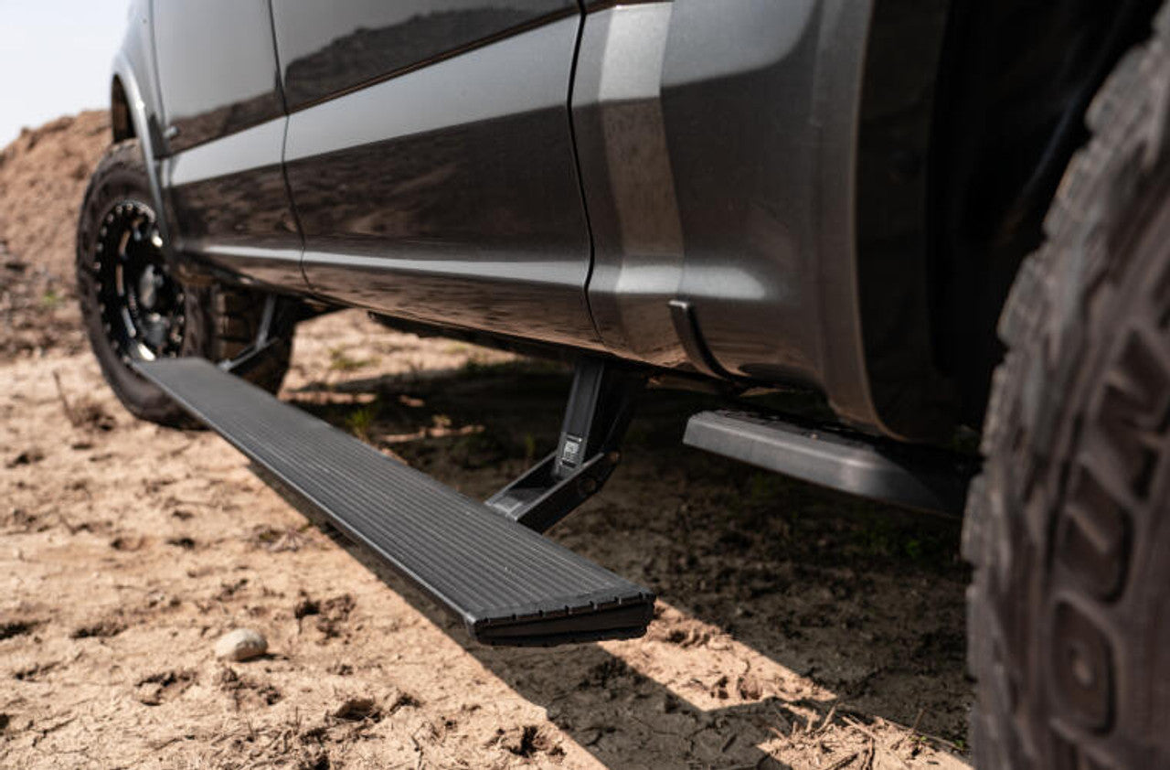 AMP Power Step on RAM 2500 Offroad