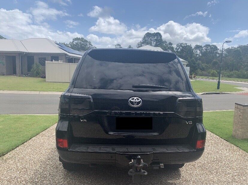 Toyota Landcruiser 200 Series 2016+ Smoked Taillights OEM Style