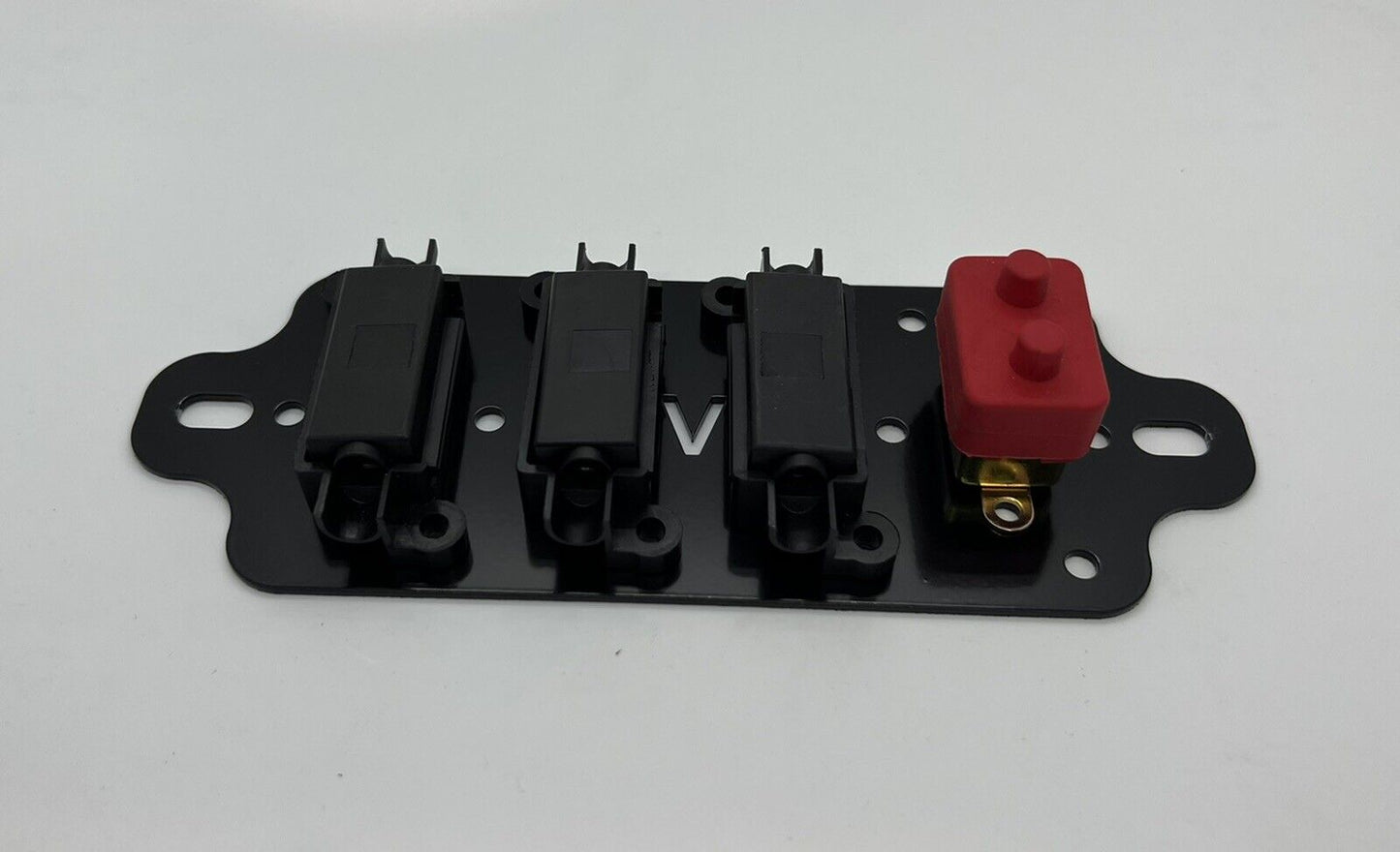 4 Way - Single Midi Fuse Holder Battery Plate Kits