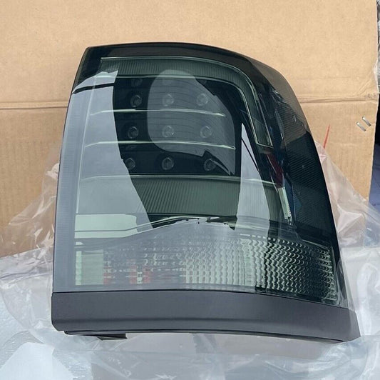 BEST UPGRADES FOR YOUR LAND CRUISER 200 SERIES - Smoked Taillights