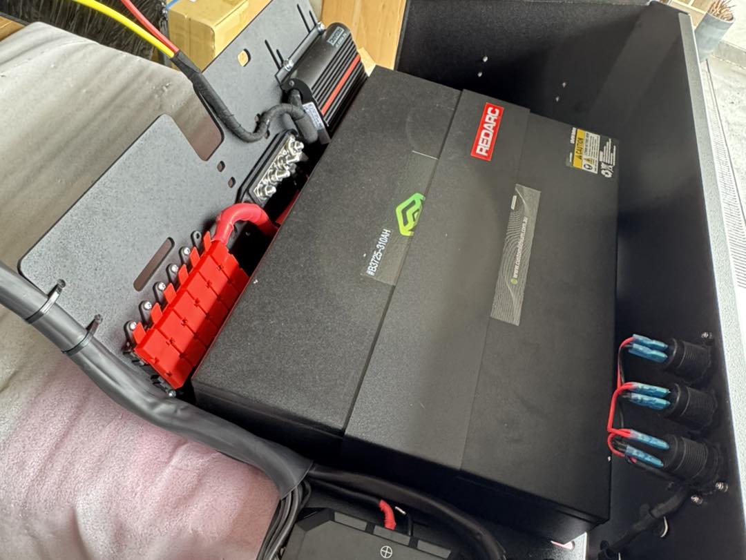 Chevrolet Silverado 2019+ 1500 & 2500 Under Seat Dual Battery Storage Unit