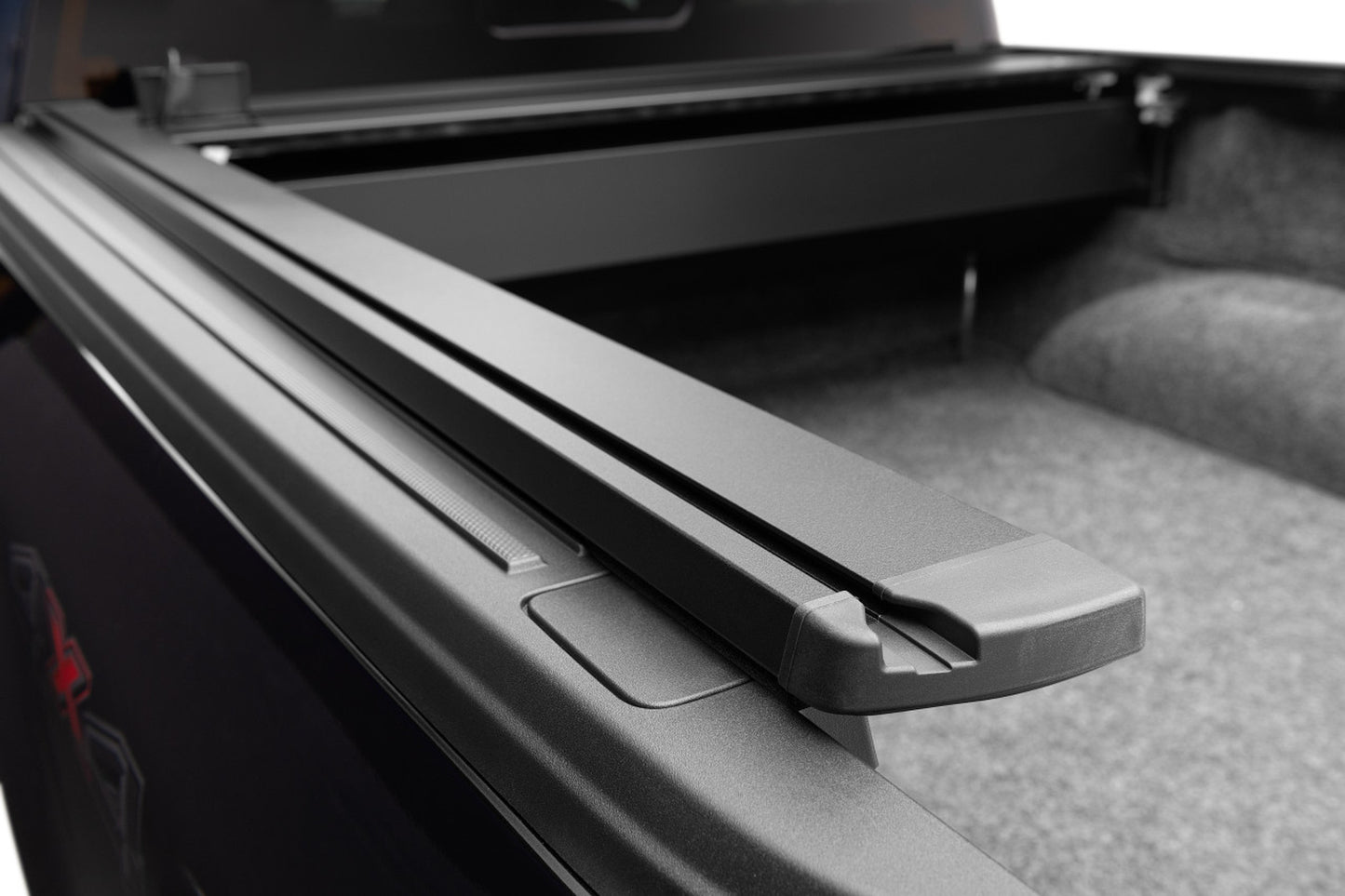 Retrax POWERTRAXPRO XR | Electric Aluminum Retractable Bed Cover