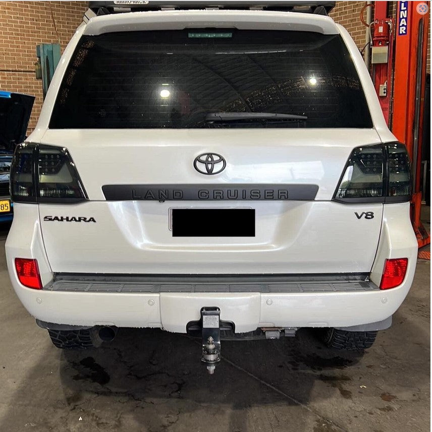 Toyota Landcruiser 200 Series (2008-2015) Taillights