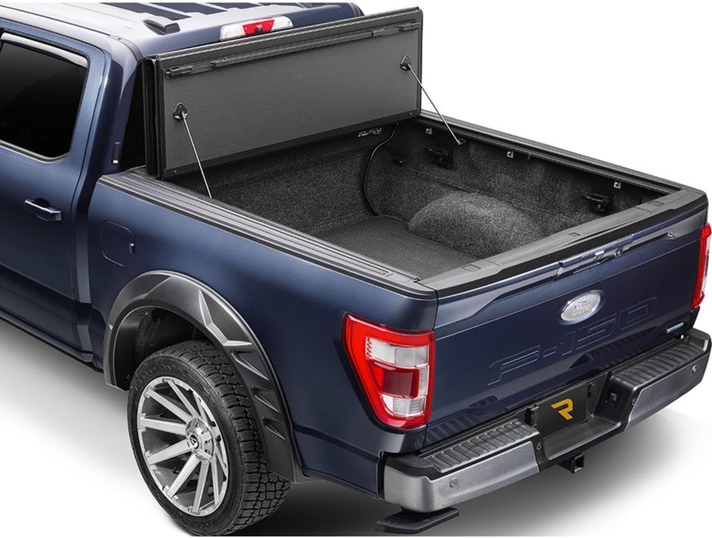 Extang Endure ALX Hard Folding Tonneau Cover | Chevrolet Silverado 2500HD 6'10 (2023+)
