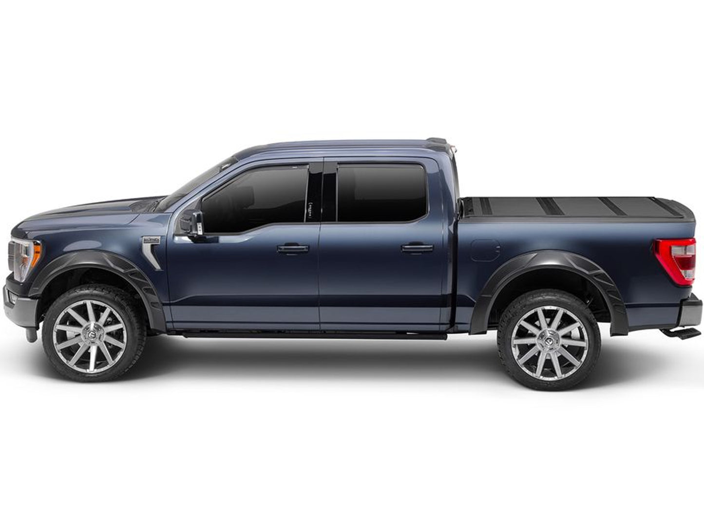 Extang Endure ALX Hard Folding Tonneau Cover | Chevrolet Silverado 2500HD 6'10 (2023+)