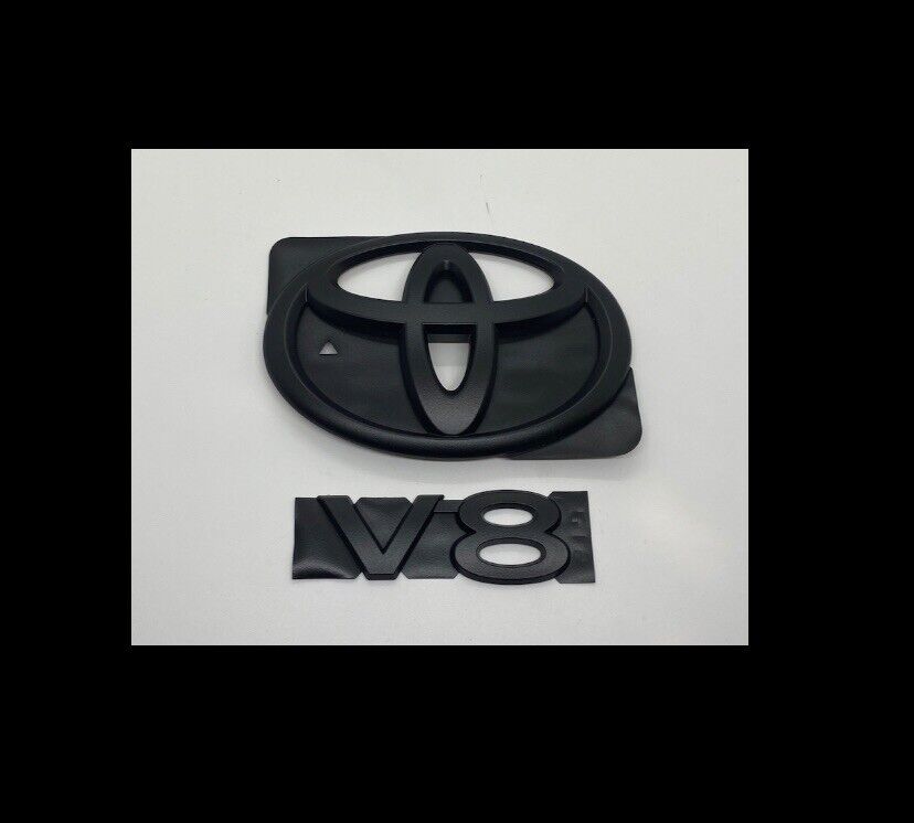 Toyota Landcruiser 200 Series (2016+) - Rear Trim & Badge Kit in Black