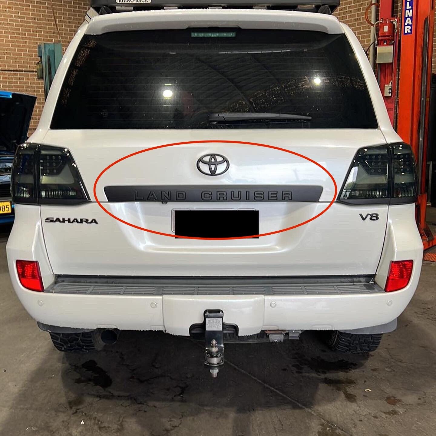 Toyota Landcruiser 200 Series (2008-2015) Rear Door Trim