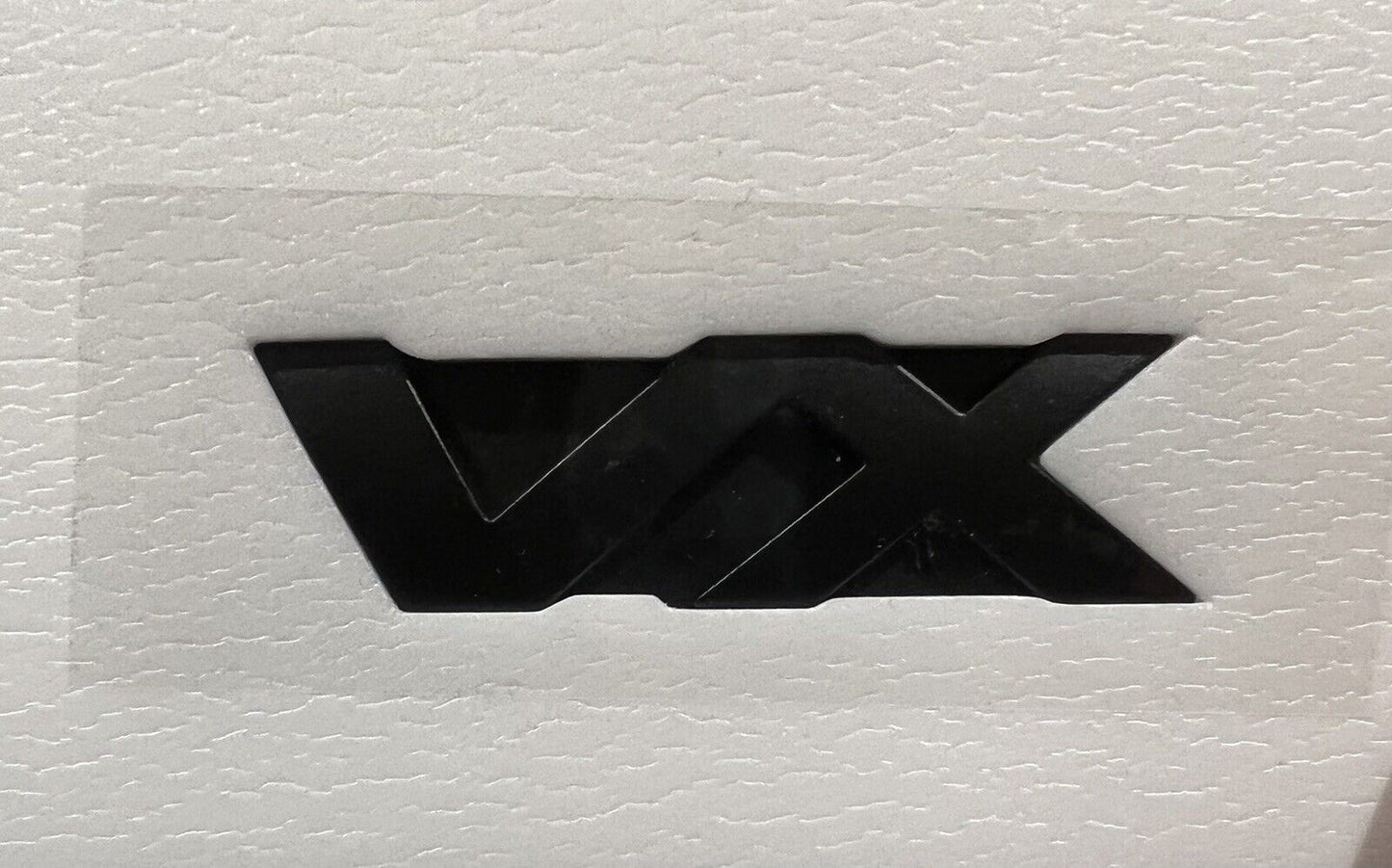 Toyota Landcruiser 200 Series - VX Badge in Matte Black